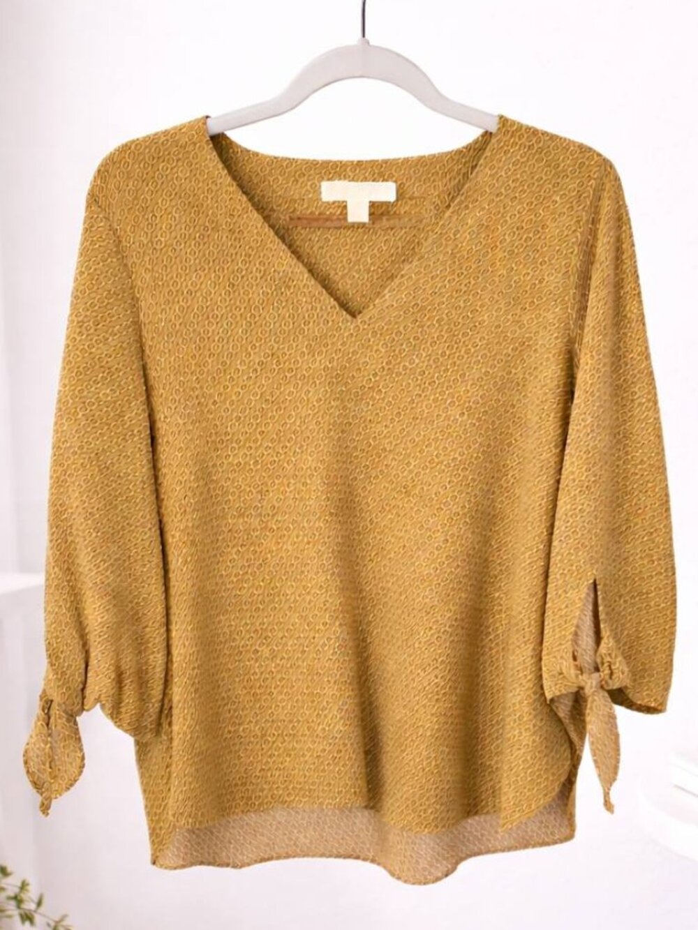 Michael Kors V- neck Shirt with Tie Sleeves - Large